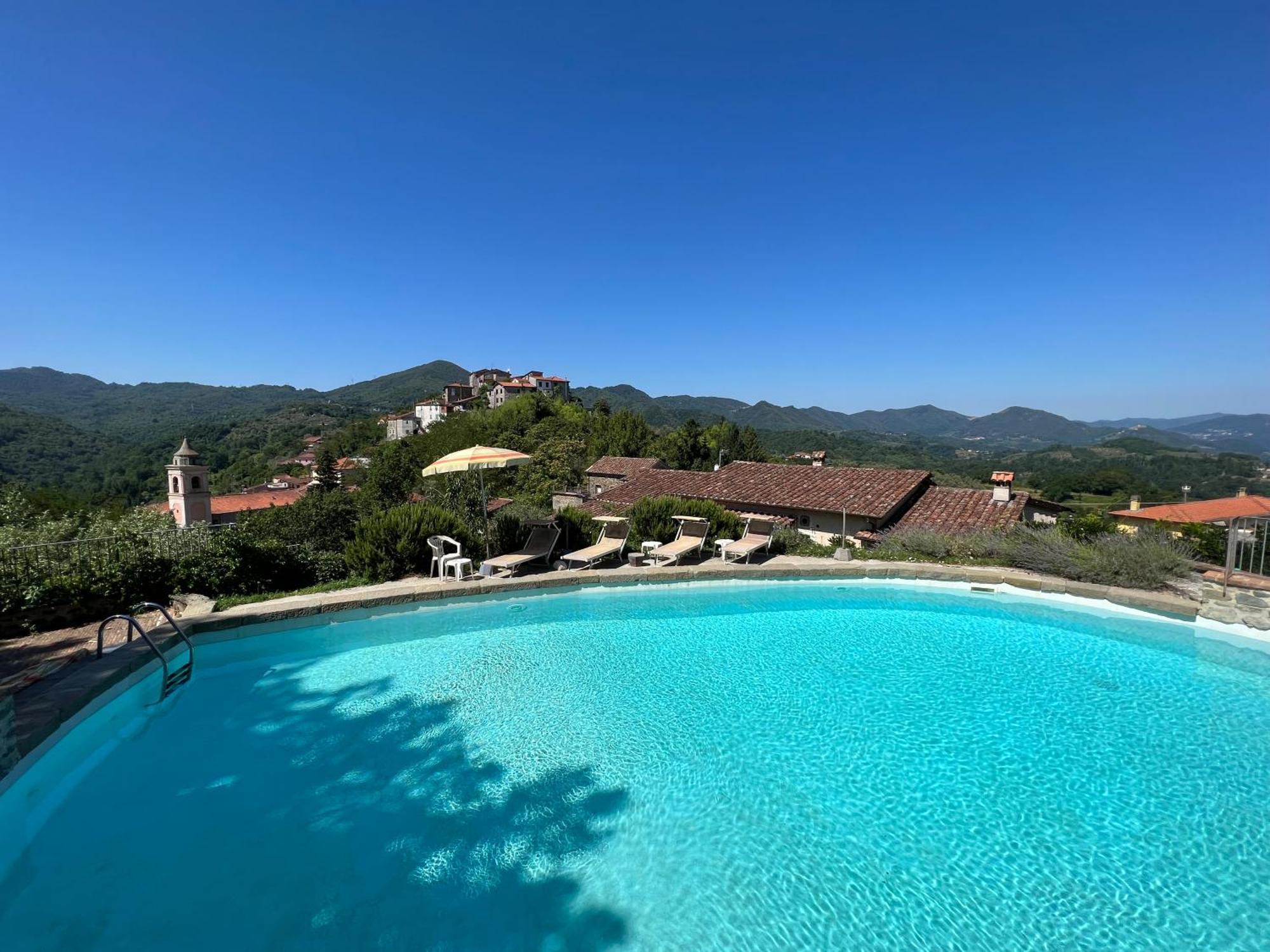 Podere Beatrice 20 Pax By Villasretreats Bardine di San Terenzo Extérieur photo