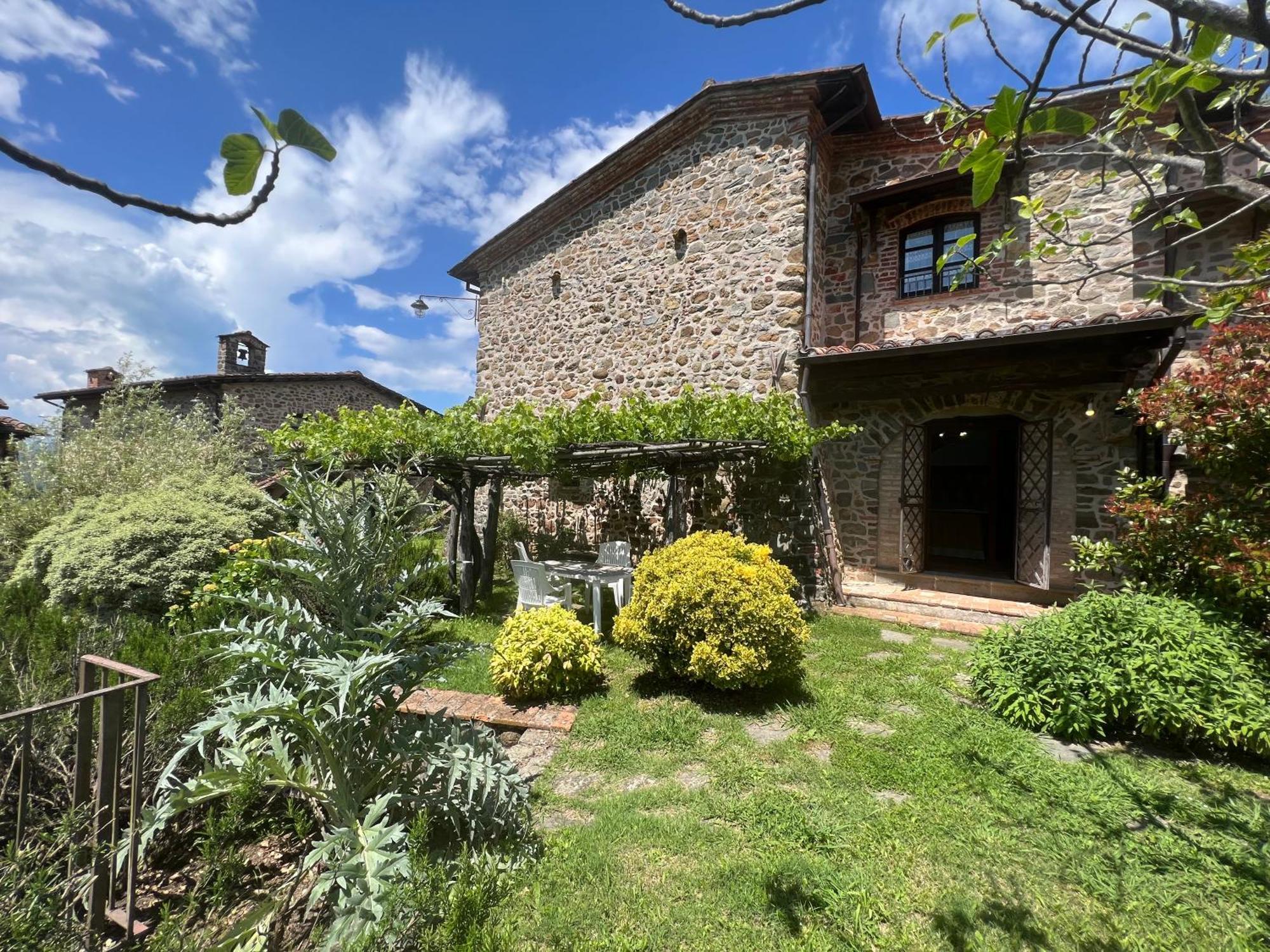 Podere Beatrice 20 Pax By Villasretreats Bardine di San Terenzo Extérieur photo
